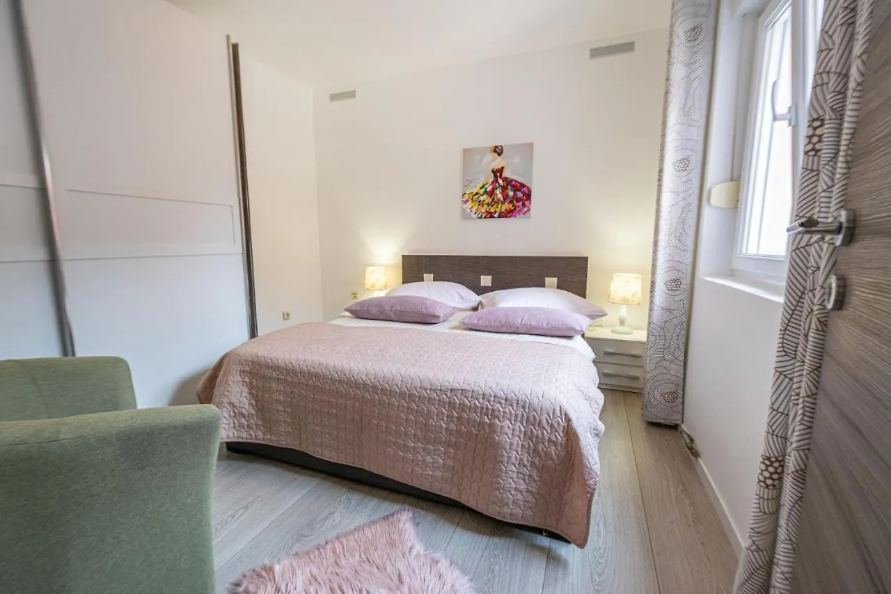 Two-Bedroom Apartment In Crikvenica Xcvii