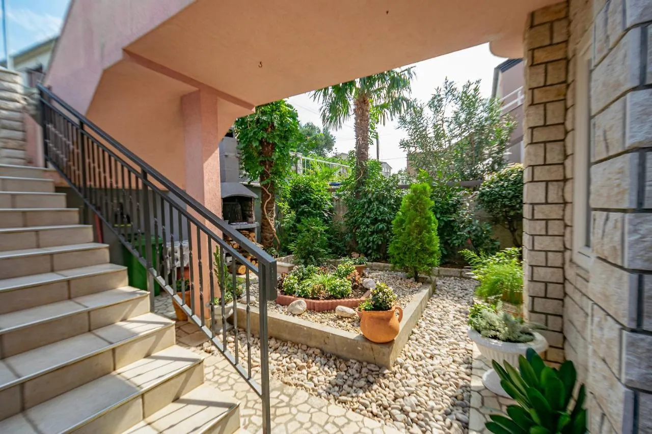 Two-Bedroom Apartment In Crikvenica Xcvii